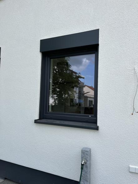 Fenster in anthrazit
